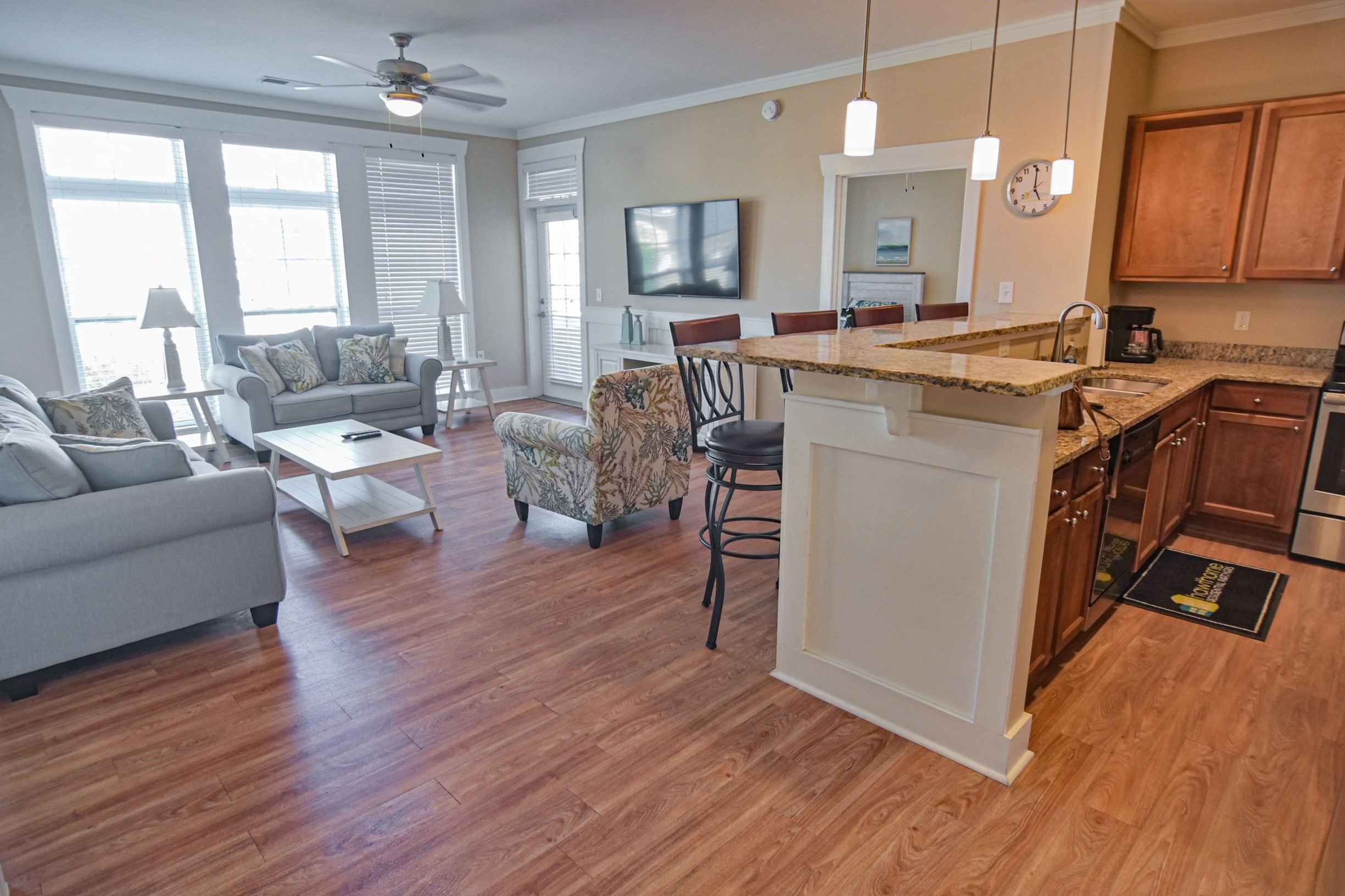 Open-Concept Floor Plan at Grand View Luxury Apartments in Wilmington, NC