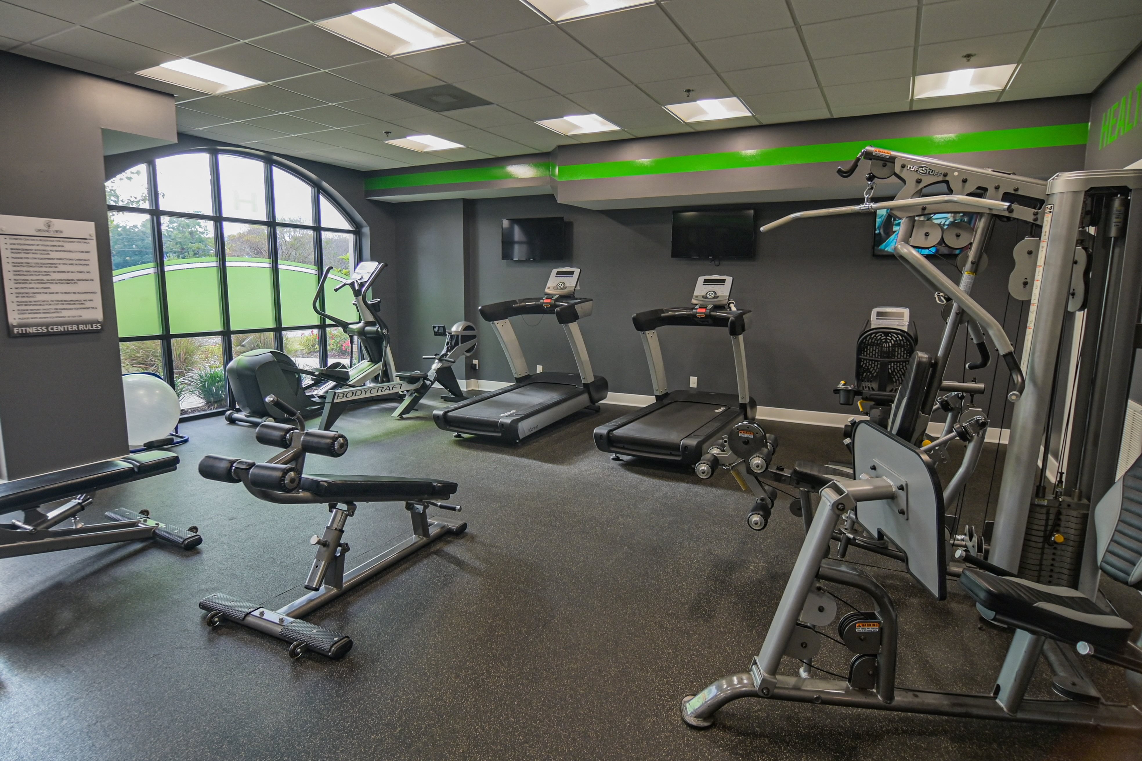 Fitness Center at Grand View Luxury Apartments in Wilmington, NC